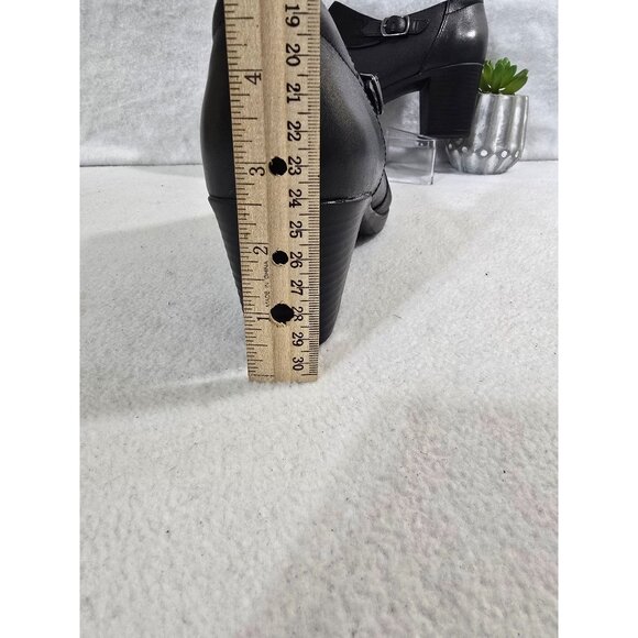 Clarks‎ Bendables Black Leather Ankle Buckle Boot Women's Size 9 Shoes - Picture 10 of 12